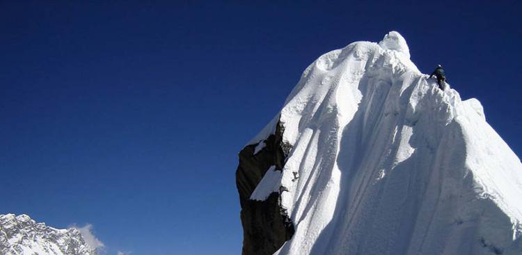 Thapa Peak Climbing (6012m)