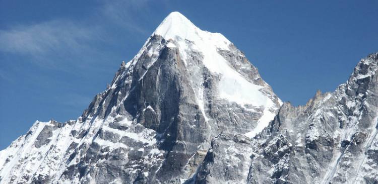 Machermo Peak Climbing (6273m)