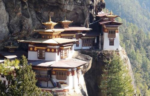 5 Night 6 Days Bhutan Tour