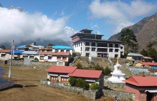 Tenboche Trekking